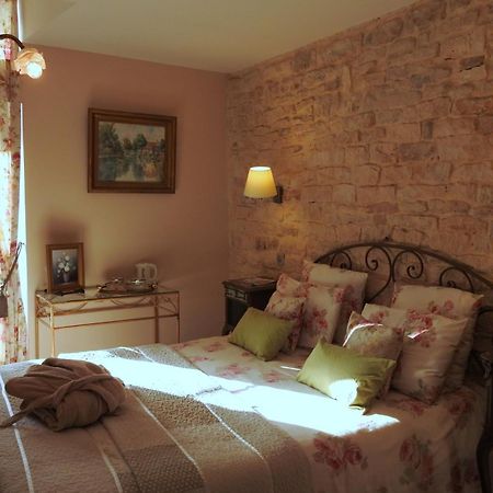 Le Piano Hotel Biesles Bagian luar foto